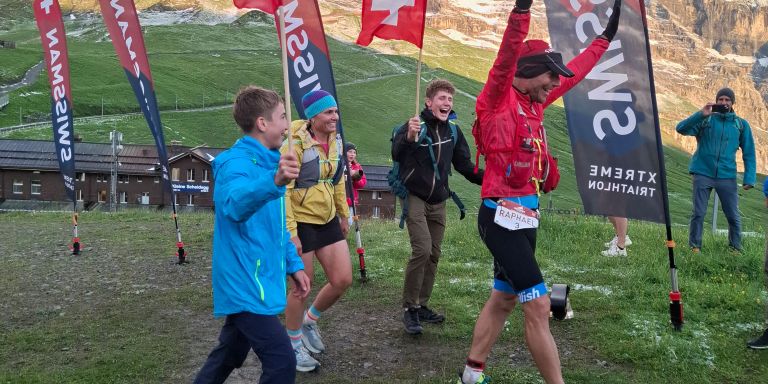 Raphael Marchon beim Zielleinlauf des Swissman